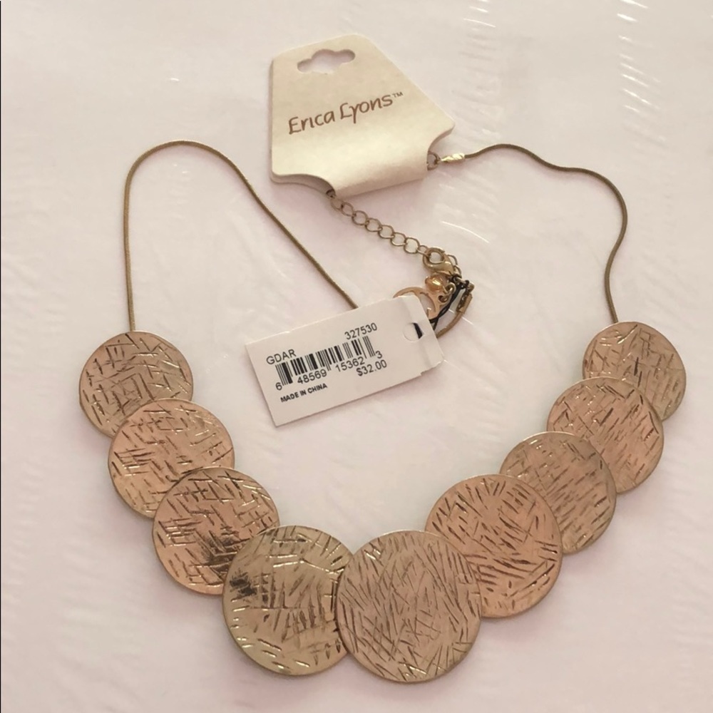 NWT Erica Lyons necklace, gift